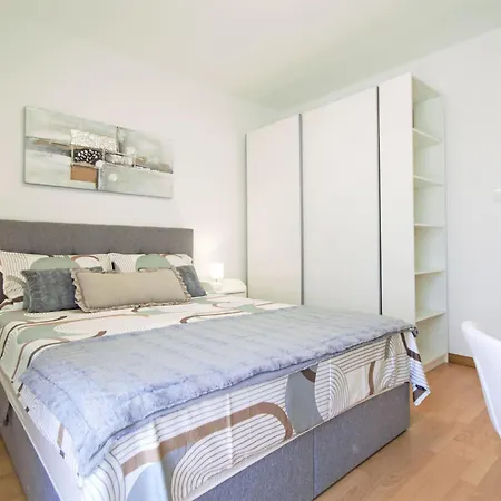 Barbara By Interhome Tatil Evi Tribalj