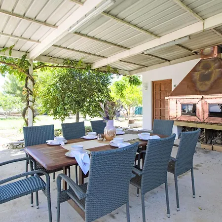 Barbara By Interhome Tatil Evi