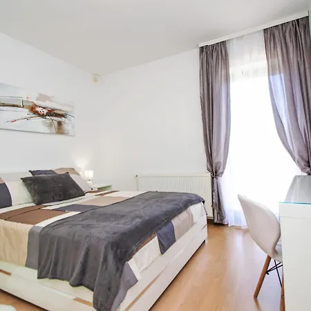 Barbara By Interhome Tribalj